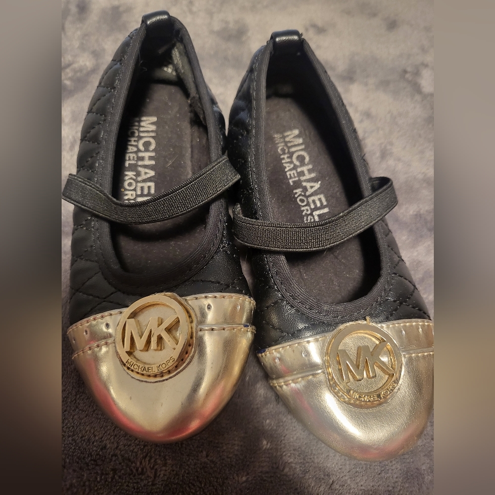 MK girl shoes